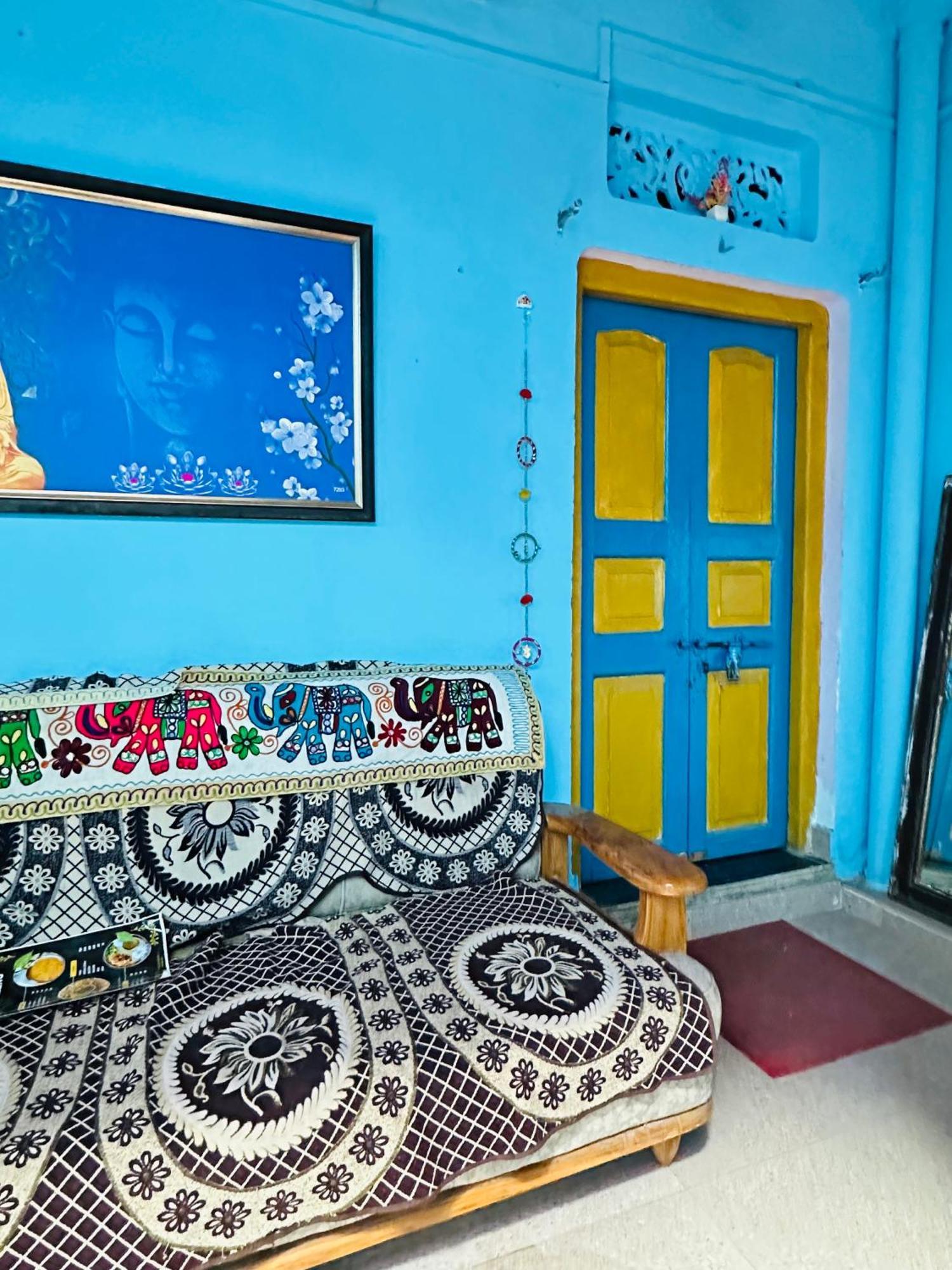 Home Stay Suraj Inn Varanasi Exterior foto