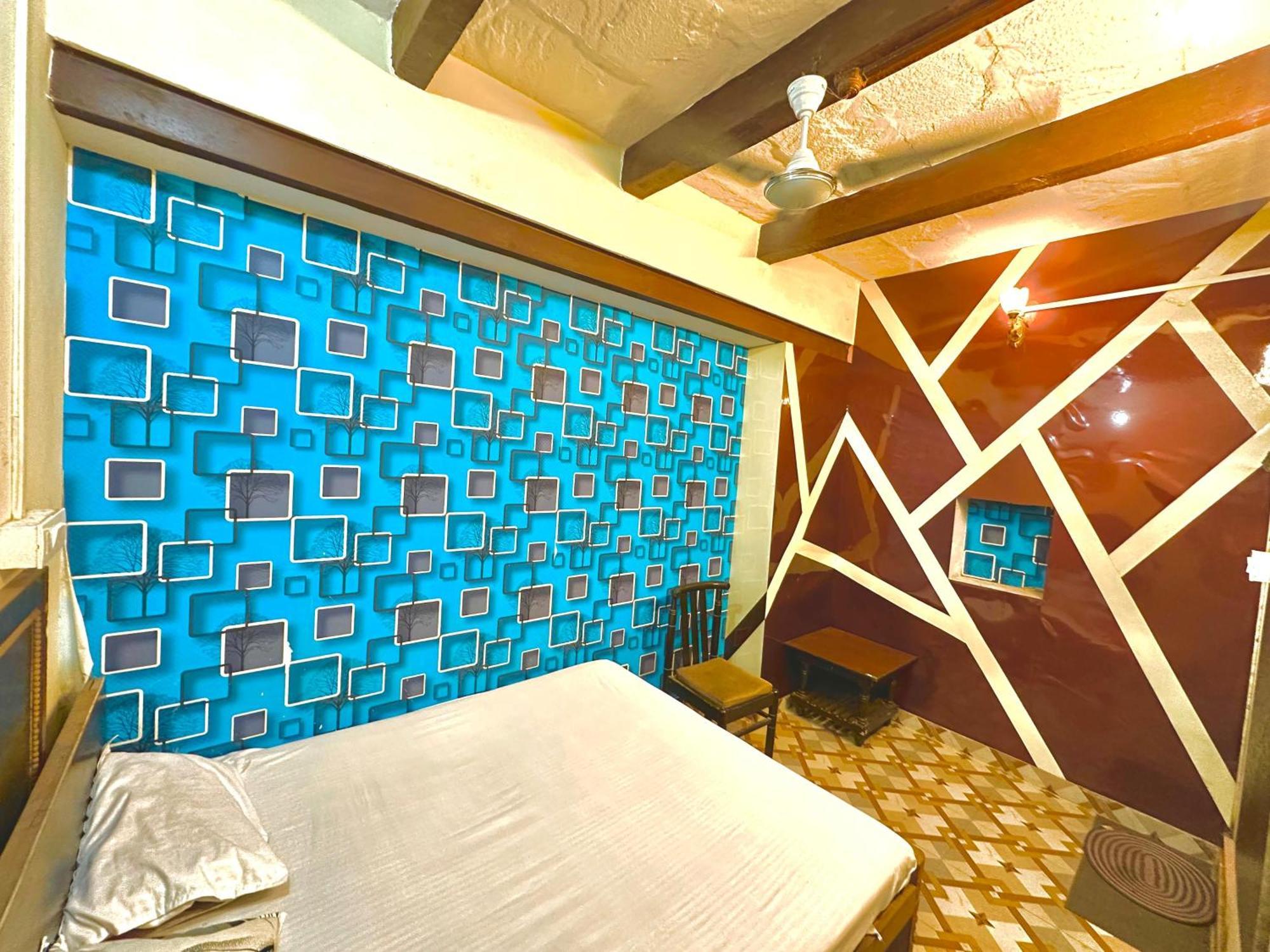 Home Stay Suraj Inn Varanasi Exterior foto